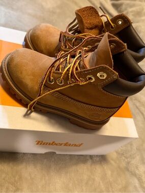 Timberland Wheat Boots with Brown Collar and Yellow Laces
